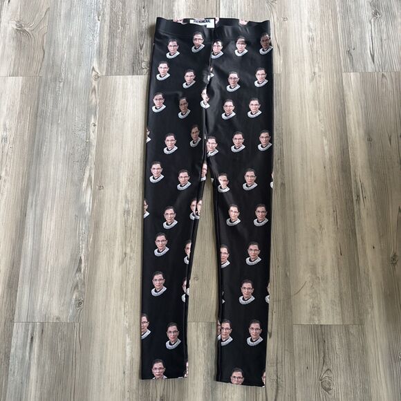 NWOT RBG Ruth Bader Ginsburg Leggings Phenomenal Woman Size Small - Picture 1 of 8